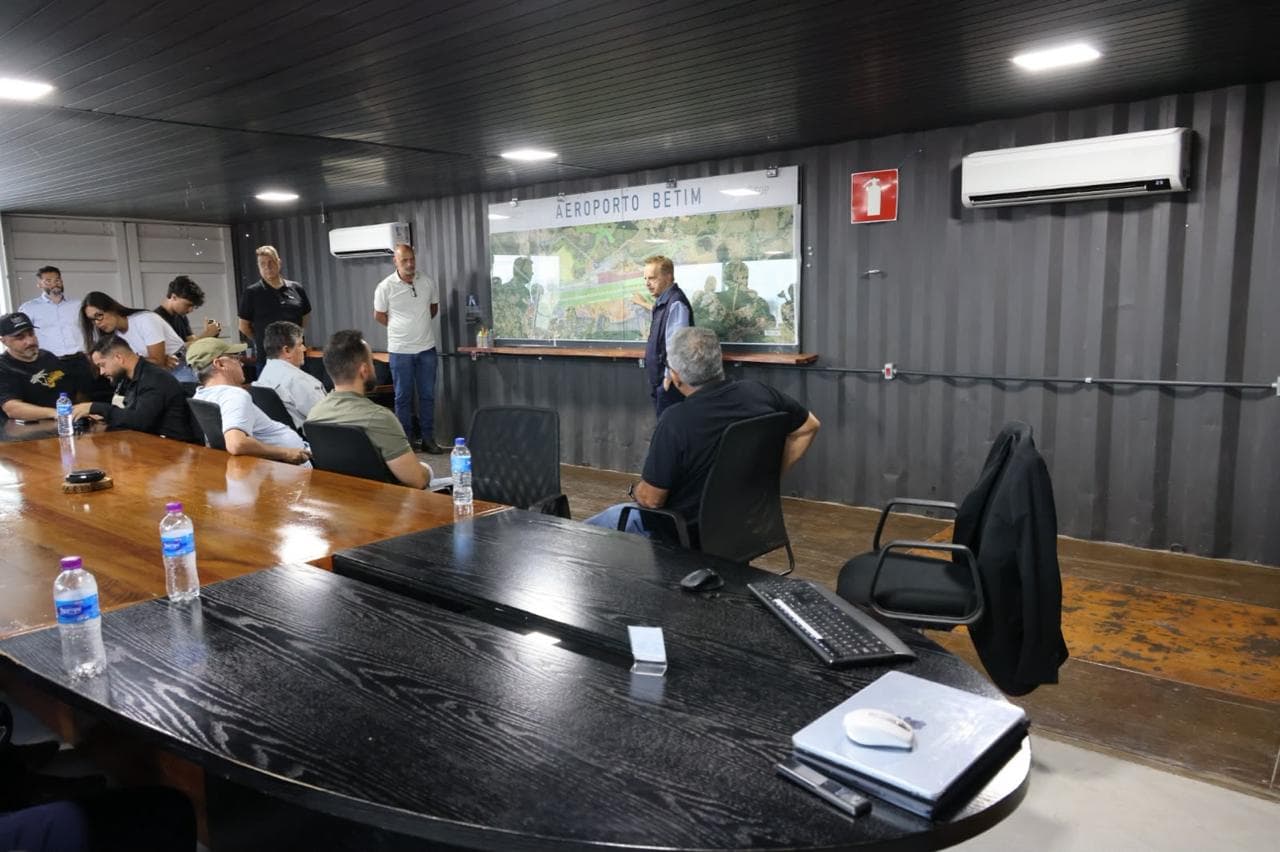 Fotos Reunião Aeroporto
